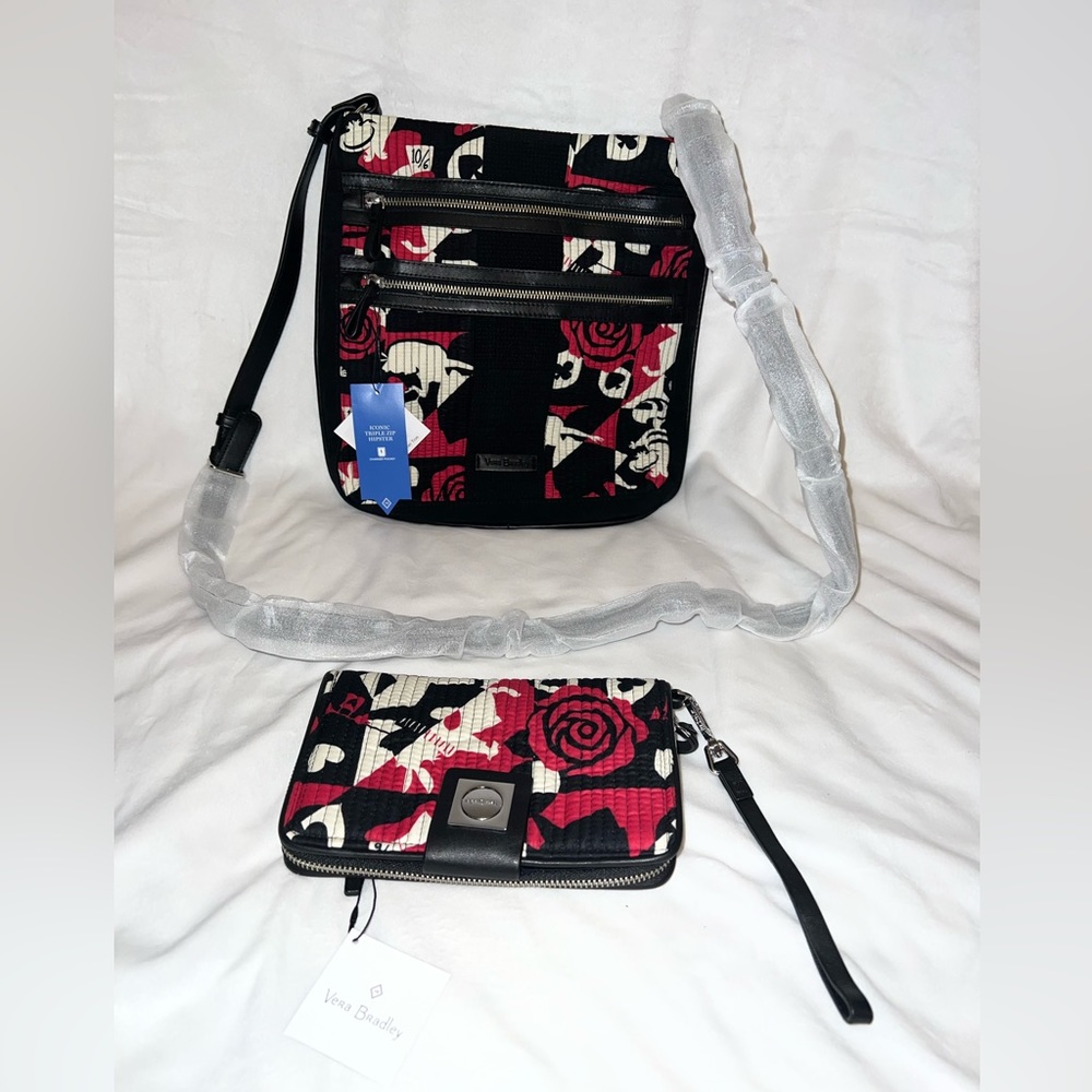 Vera Bradley DisneyParks Alice in Wonderland Hipster Crossbody & Wristlet/Wallet